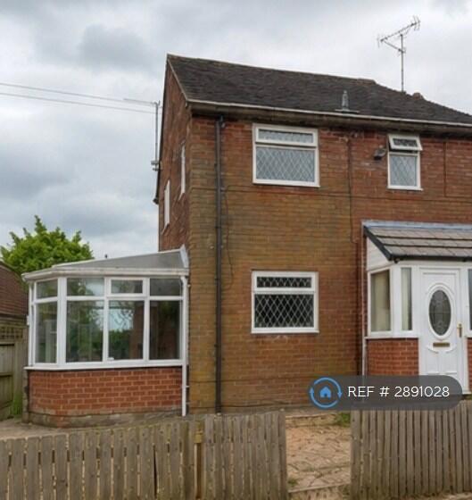 Main image of property: Fairway Road, Oldham, OL4