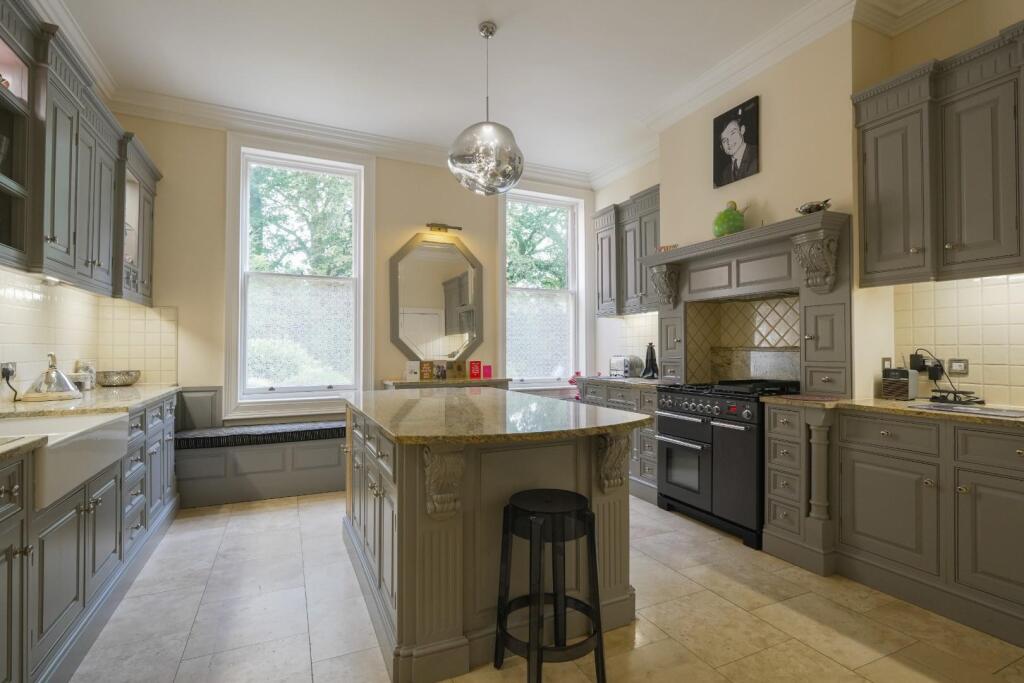 Apartment in York - View 3
