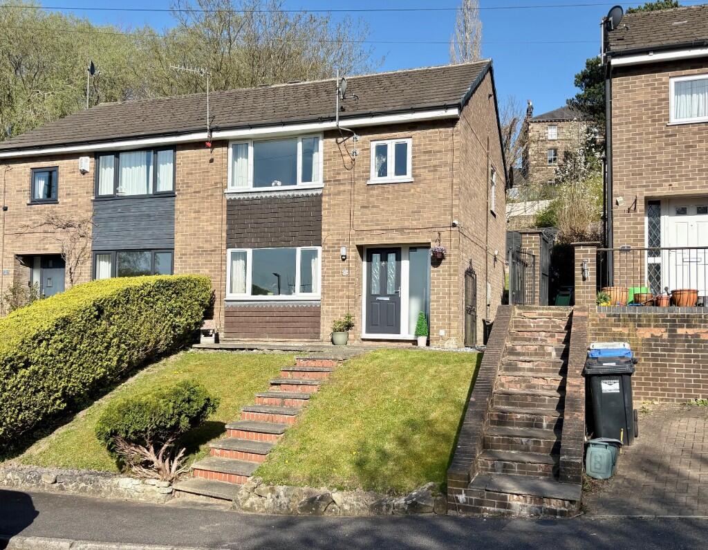 Main image of property: Lilybank Close, Matlock, Derbyshire, DE4