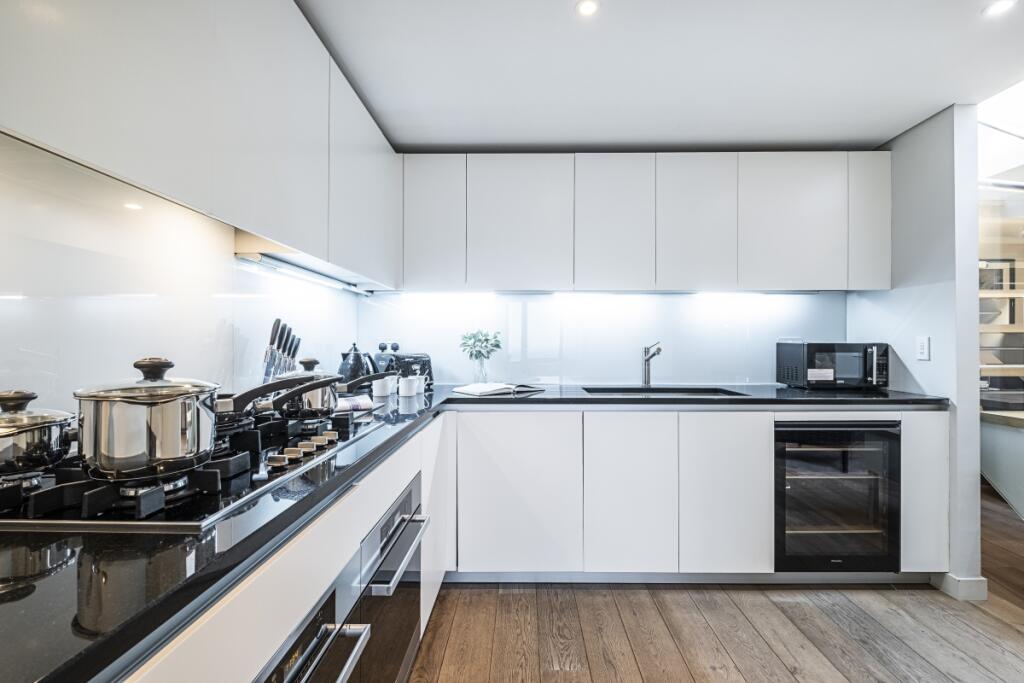 4 bedroom apartment for rent
