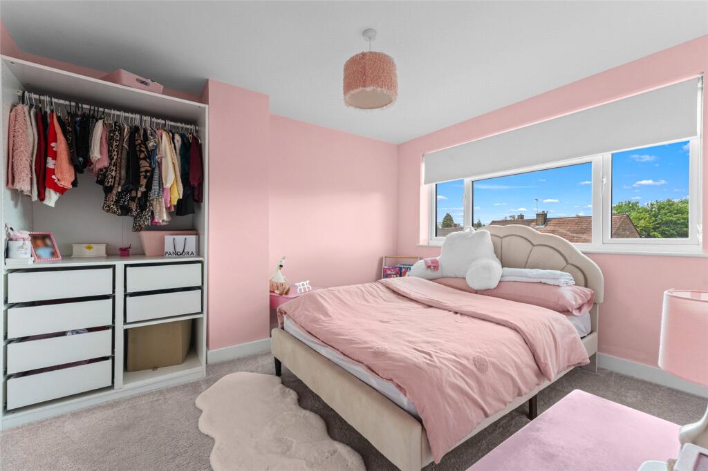 House in Three Rivers, Abbots Langley - View 5