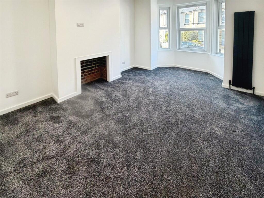 Withycombe Road, Exmouth, Devon, EX8 - View 4