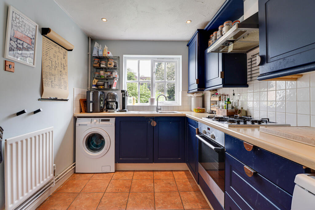 House in St Albans, Harpenden - View 3