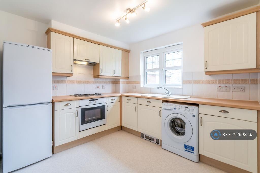 Apartment in Portsmouth - View 4