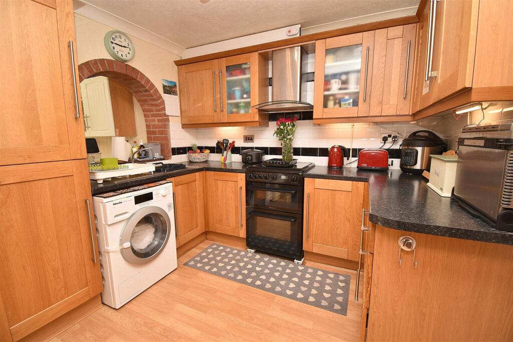 Jubilee Rise, Danbury photo 4