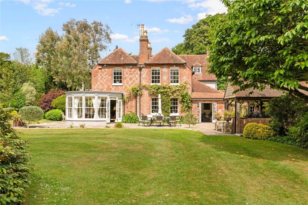Shopwyke Road, Chichester, West Sussex, PO20 photo 2
