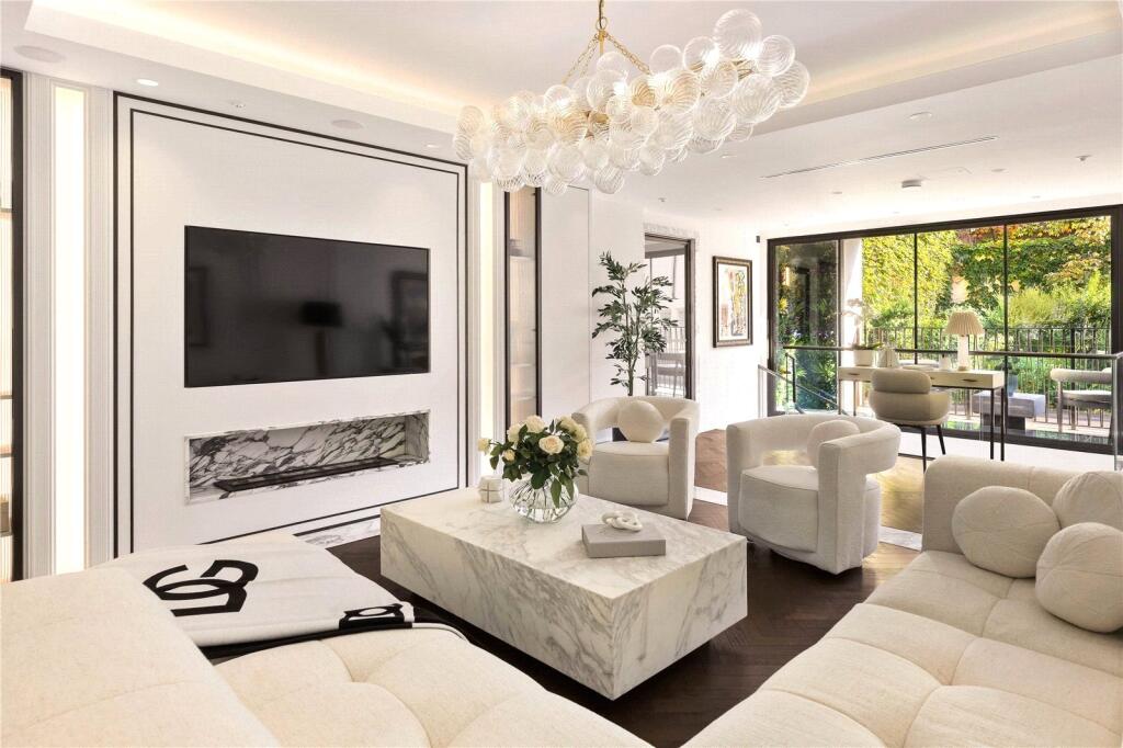 Apartment in London, City of Westminster
