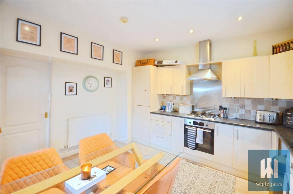 Lee Green, Mirfield, West Yorkshire, WF14 photo 3
