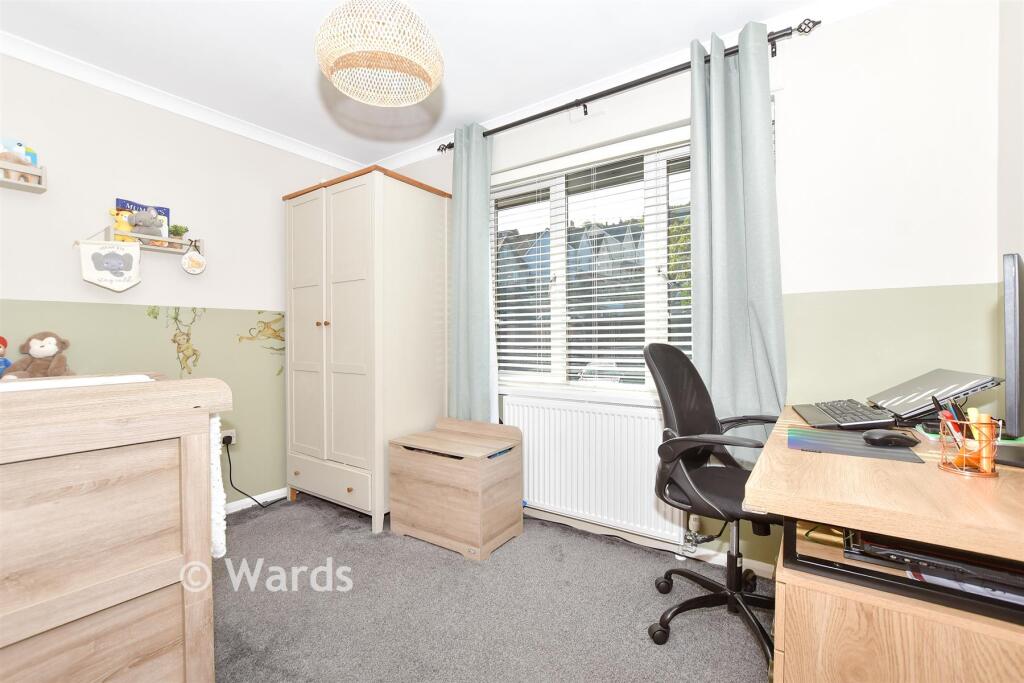 Apartment in Canterbury - View 5