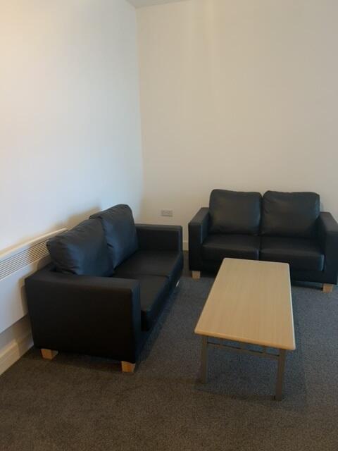 Apartment in Nottingham - View 5
