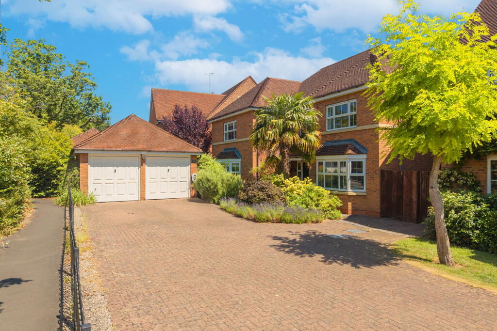 Rumbush Lane, Shirley, Solihull, B90 1RB