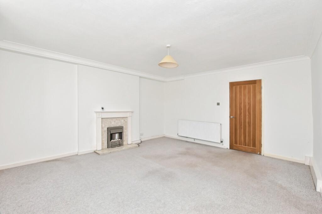 Apartment in Exeter - View 4