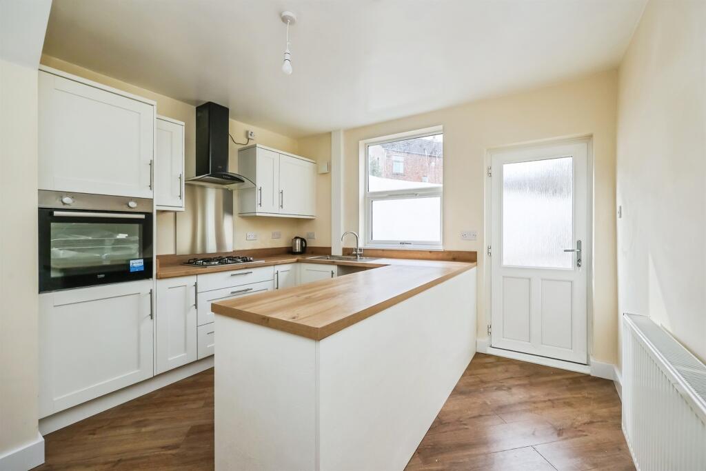 Cotmanhay Road, Ilkeston photo 4