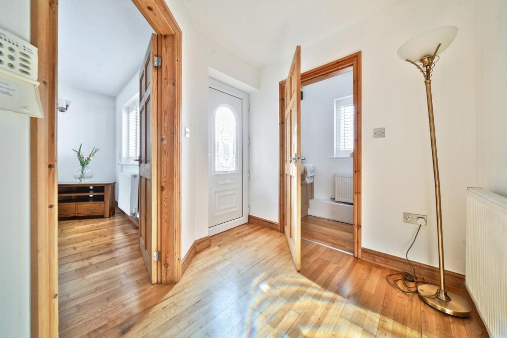 House in Sheffield - View 3