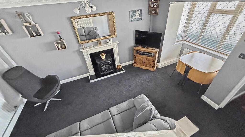 Selly Hall Croft, Bournville, Birmingham – pohled 4