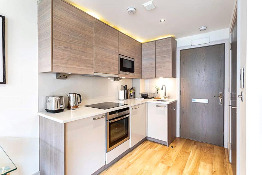 Studio flat for rent