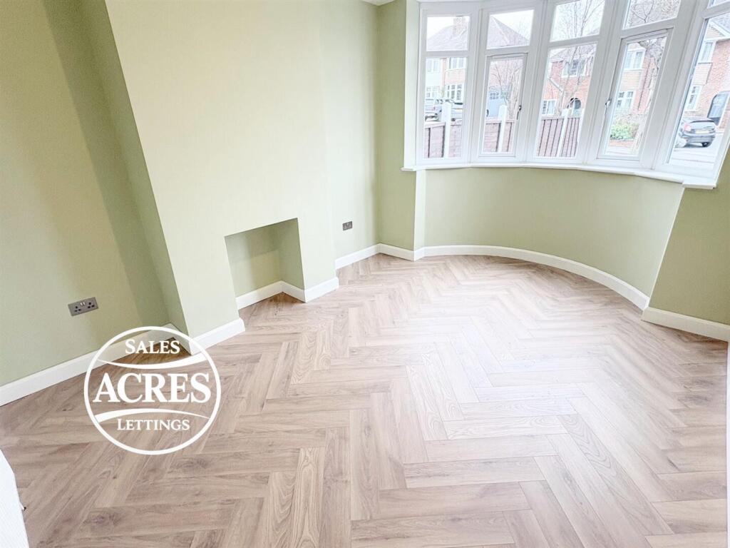 House in Sutton Coldfield, Maney - View 4