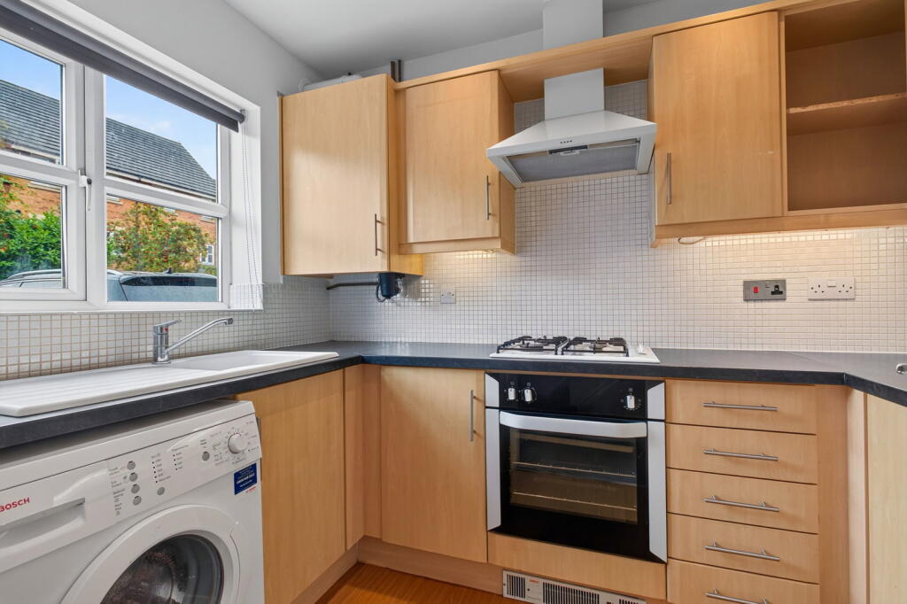 House in Desborough, North Northamptonshire - More