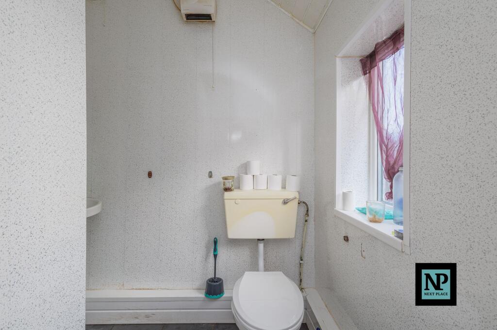 Additional image 18 of Long Street, Dordon, B78