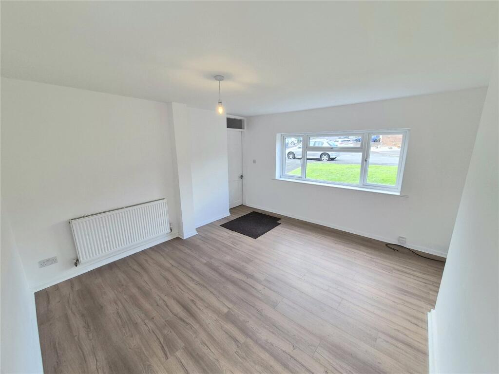 House in Dudley - View 3
