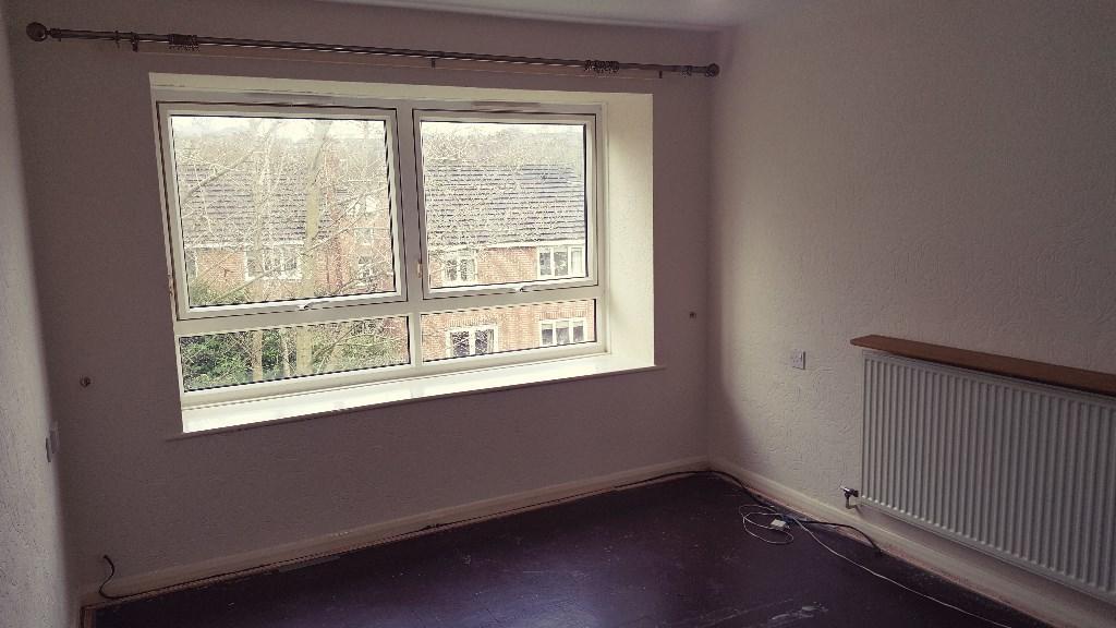 Apartment in Kirklees, West Yorkshire - View 2