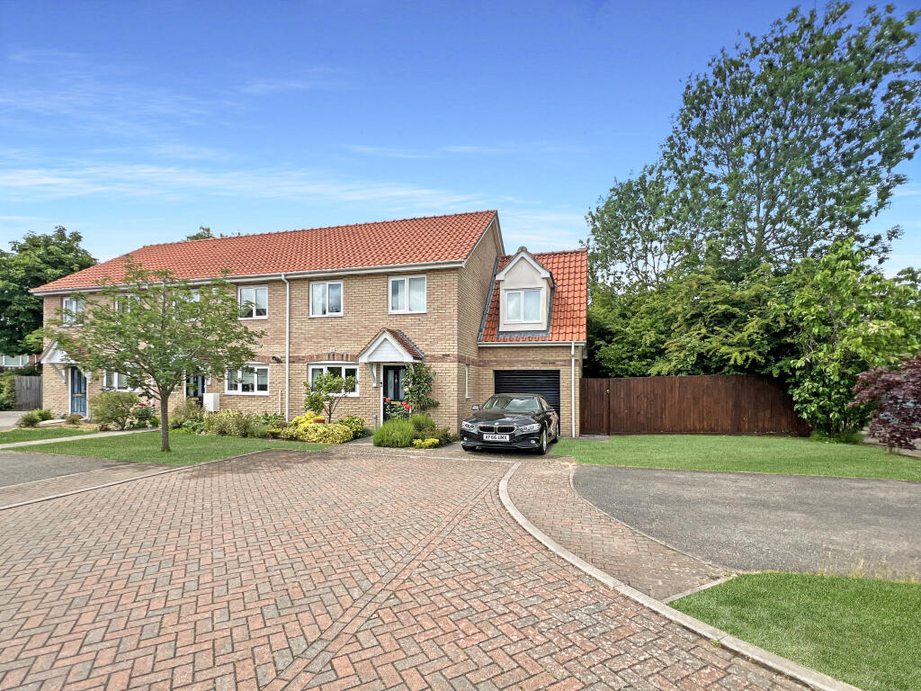 Main image of property: The Hawtreys, Comberton