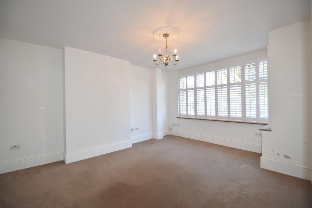 House in London, South End, New Eltham - View 5