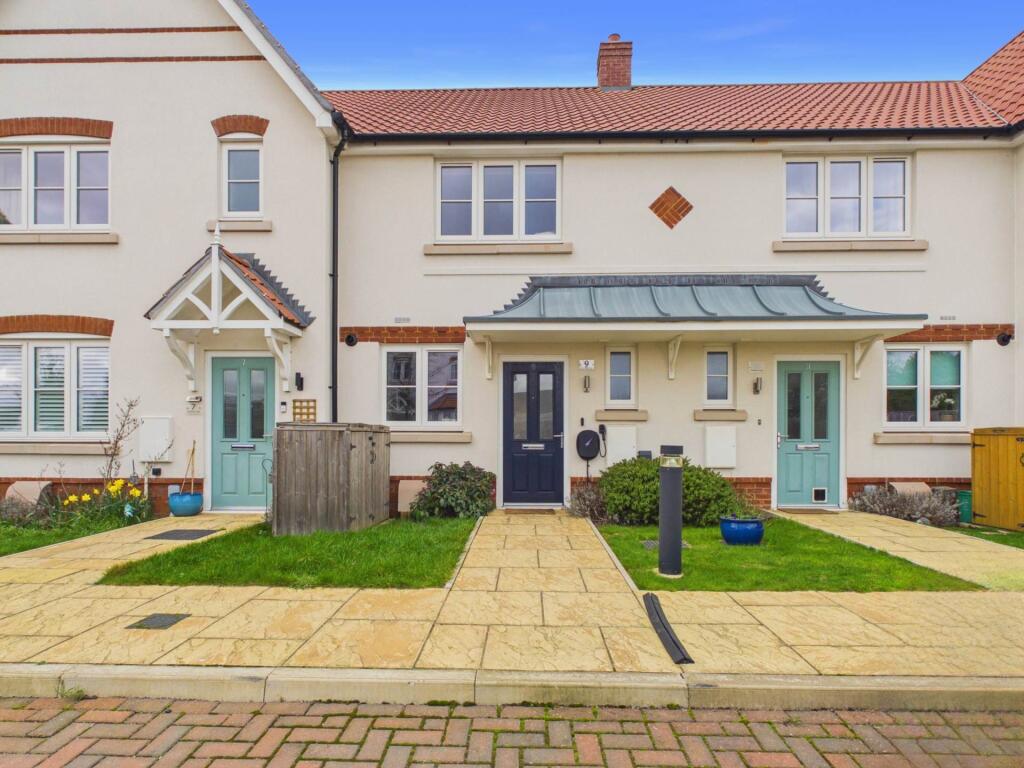 Main image of property: Carwithen Close, Haddenham