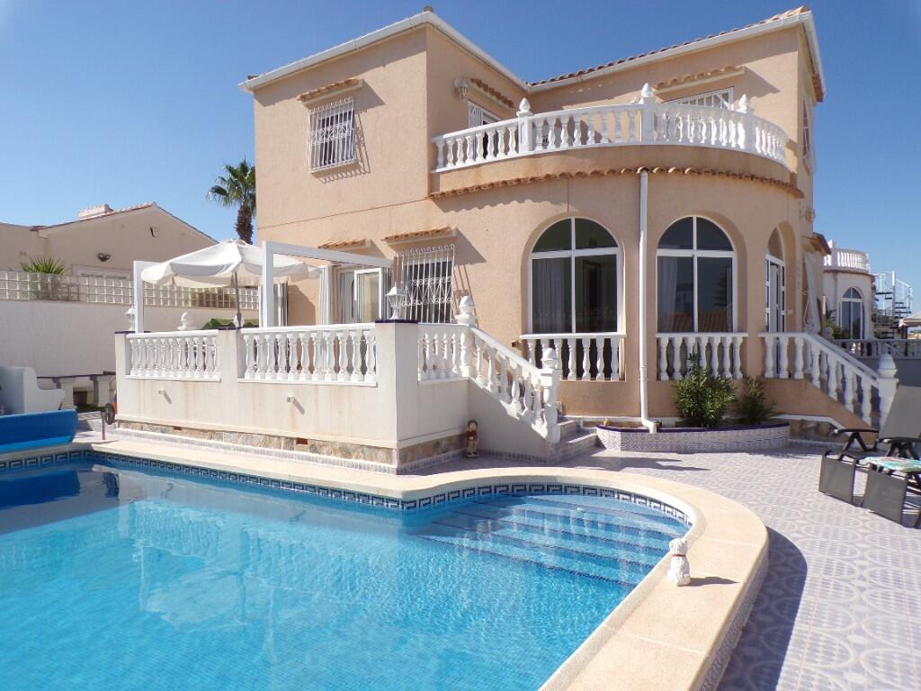 Main image of property: Villamartin, Alicante, Valencia