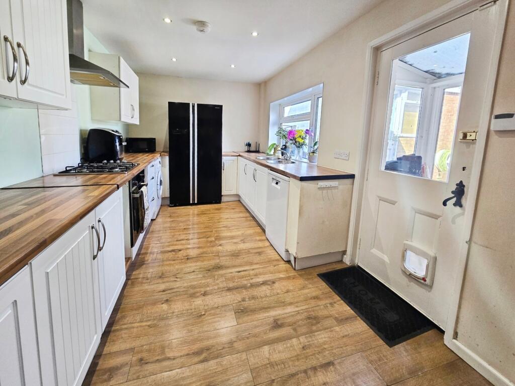 Copse Lane, Freshwater, Isle of Wight photo 4