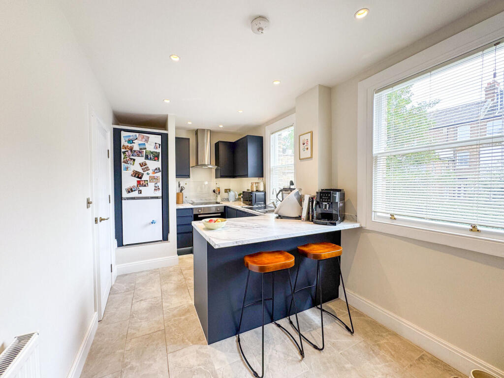 Kingsgate Road, West Hampstead, London, NW6 - More