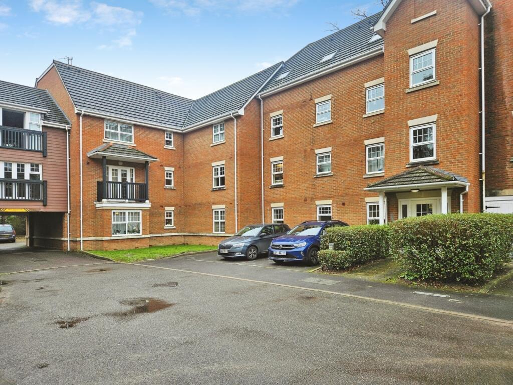 Main image of property: Worth Park Avenue, Crawley, West Sussex