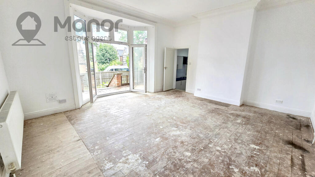 Apartment in Birmingham, Moseley - View 5