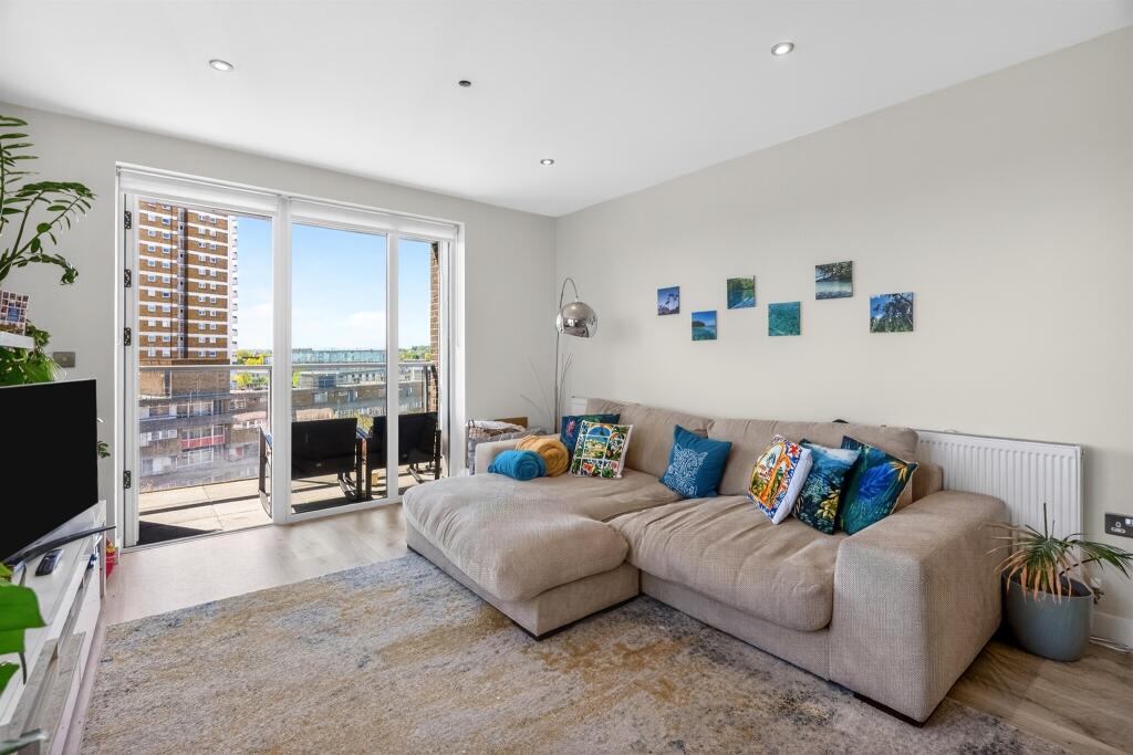 Main image of property: Meeting House Lane, London
