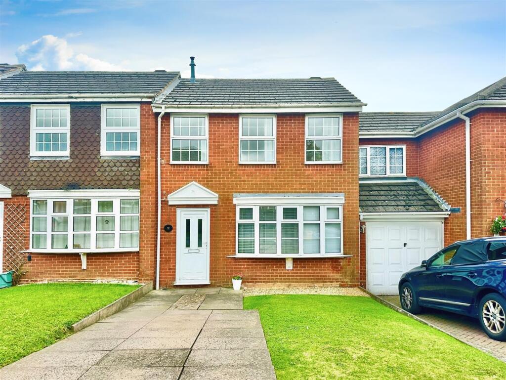 Main image of property: Charnwood Way, Leamington Spa
