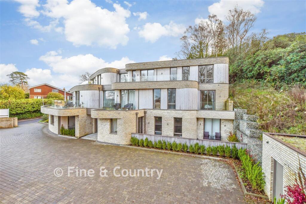 Main image of property: Broadwater Down, Tunbridge Wells, Kent