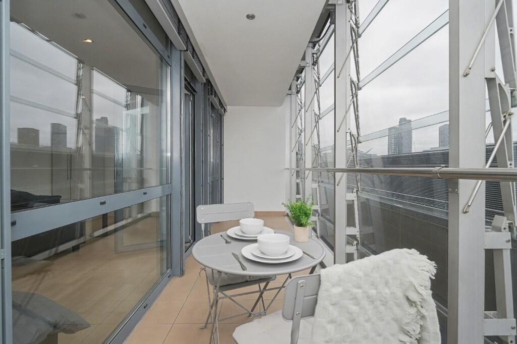 Main image of property: Deansgate, Manchester, Greater Manchester, M3