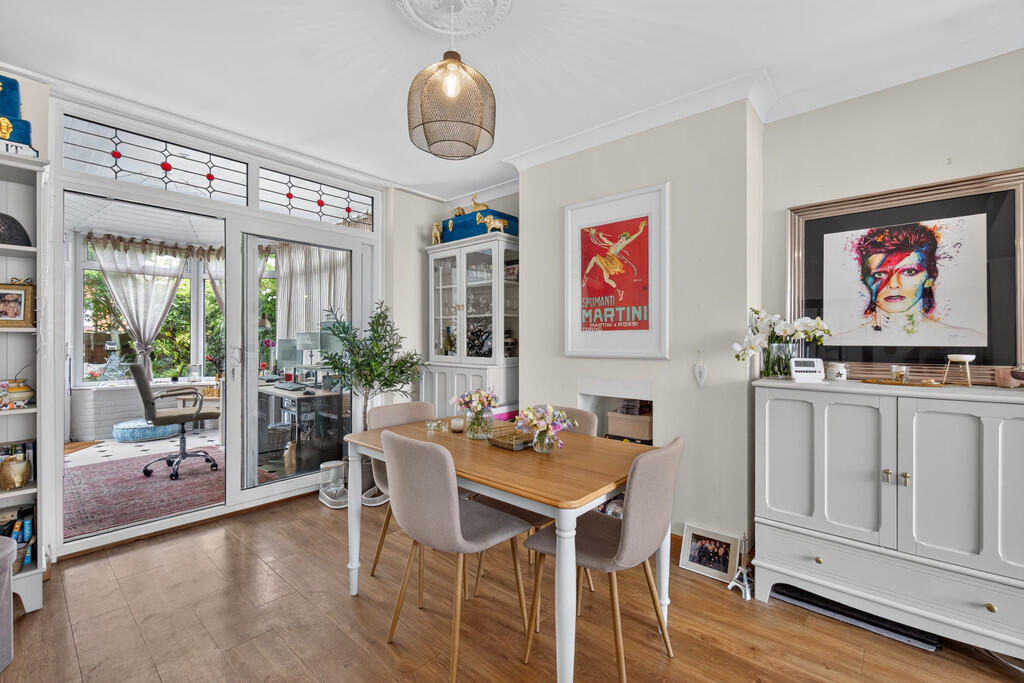 Penfold Road, Felixstowe - View 5