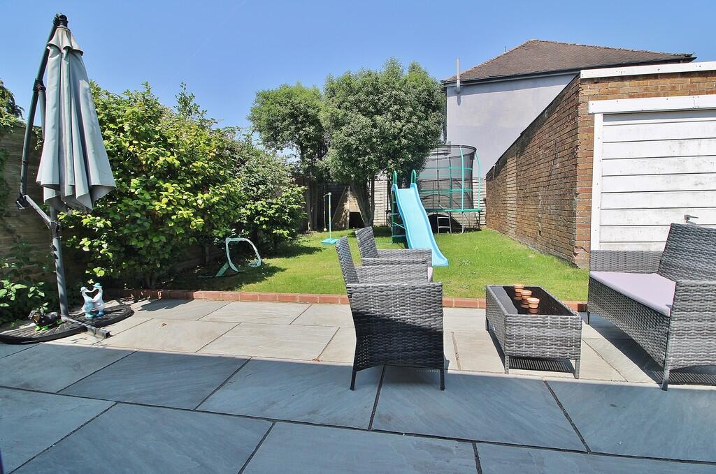 Martin Avenue, Denmead - View 6