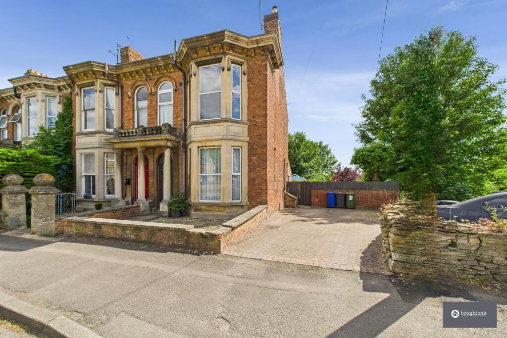 Main image of property: Banbury Road, Brackley, NN13