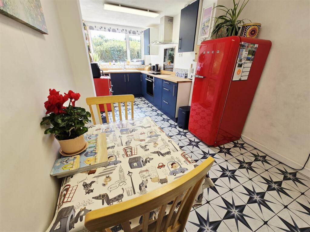House in Plymouth - View 4