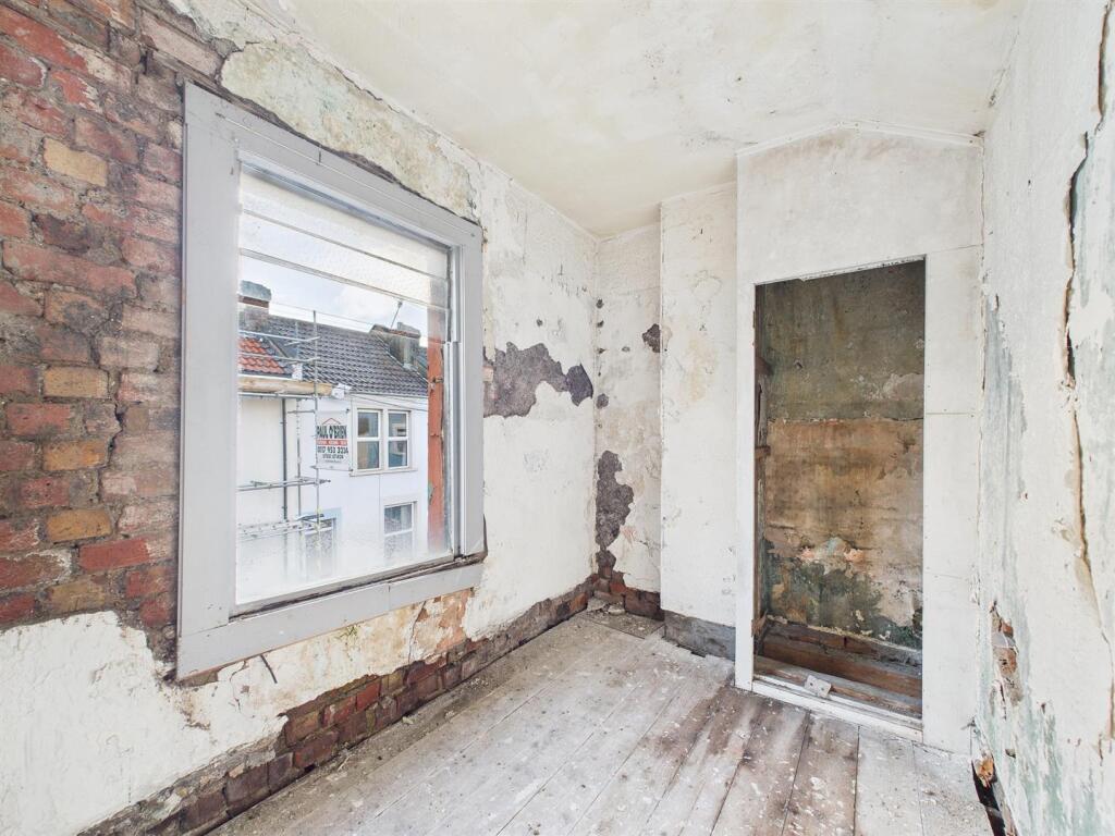 15 - Development Opportunity for Auction, Bedminst
