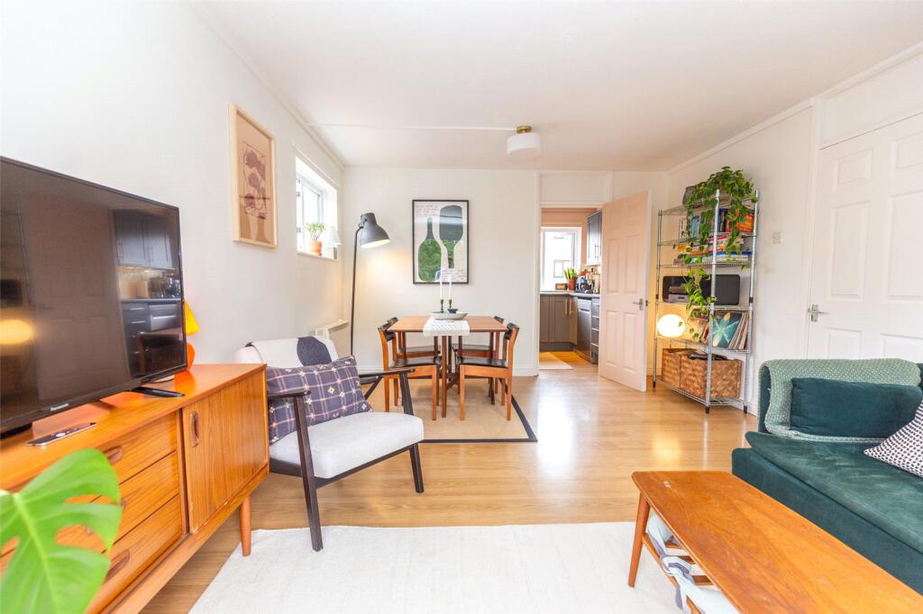 Apartment in Bristol, Westbury on Trym - More