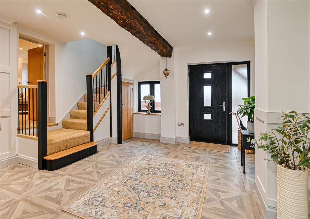 Cross Cottage, Hill End, Claverley, Shropshire photo 4