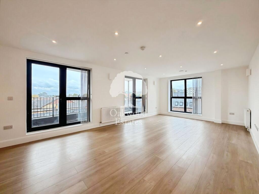 Main image of property: High Street, Slough, SL1