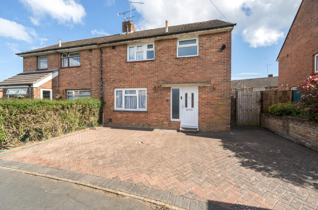 Main image of property: Plaitford Grove, Havant, Hampshire, PO9