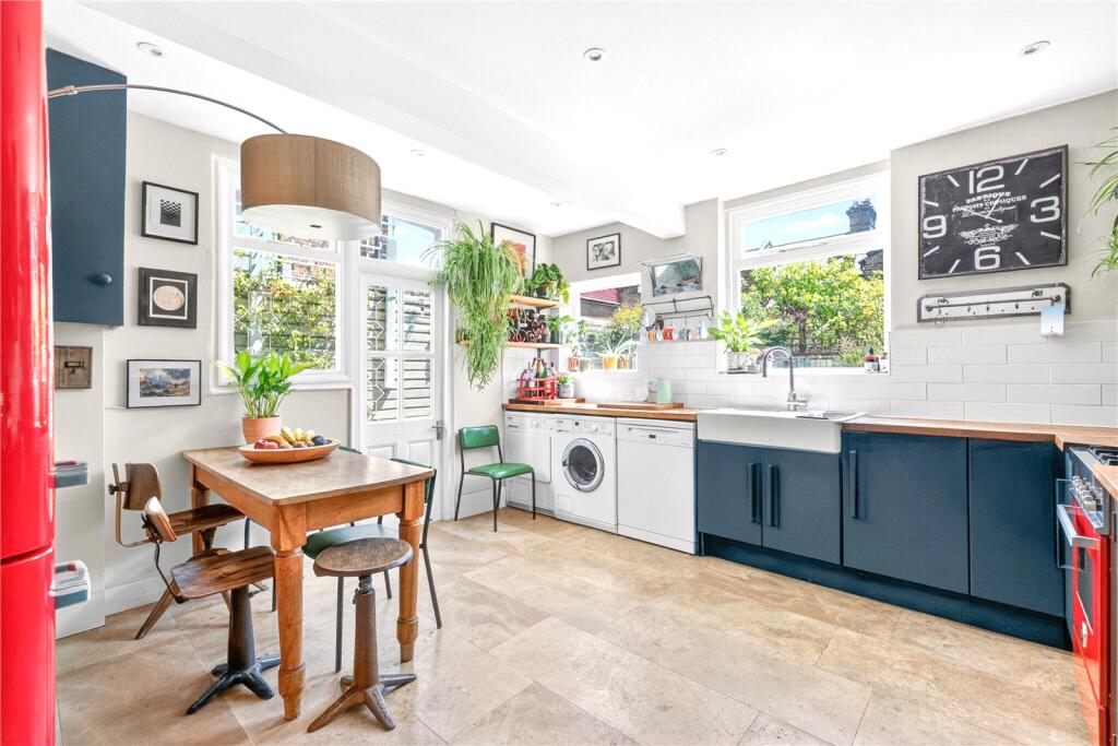 Pendlestone Road, Walthamstow, London, E17 – pohled 3