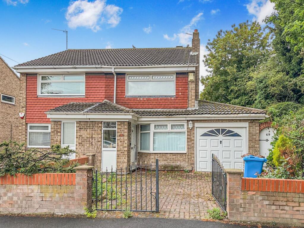 Main image of property: Corona Drive, Hull, HU8 0HA