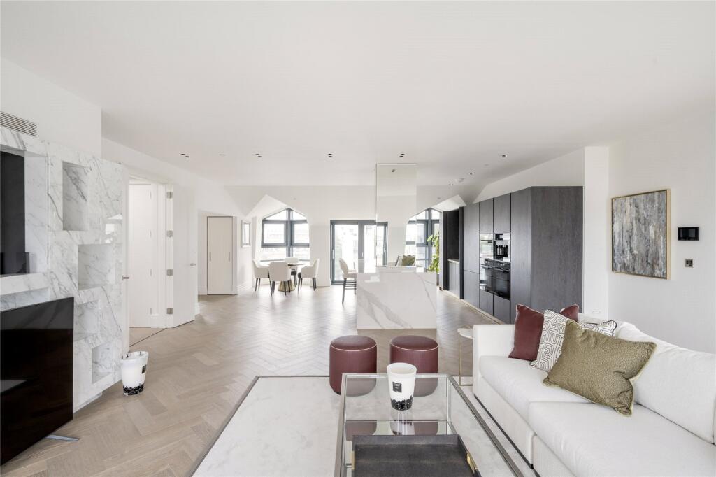 Main image of property: Kensington Gardens Square, Bayswater, London, W2
