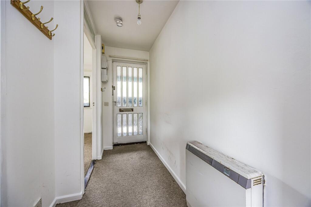 Osborne Crescent, Chichester, West Sussex, PO19 photo 4